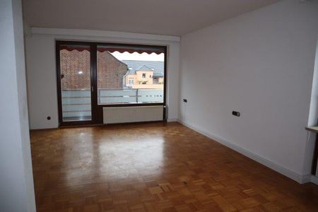 Helle und freundliche 2-Zimmer-Wohnung mit Balkon im Herzen von Vluyn zu vermieten - Photo 2