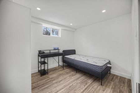 For Lease - 69 Blythwood Road Unit# 3 Basement, Waterloo, Ontario - Photo 2