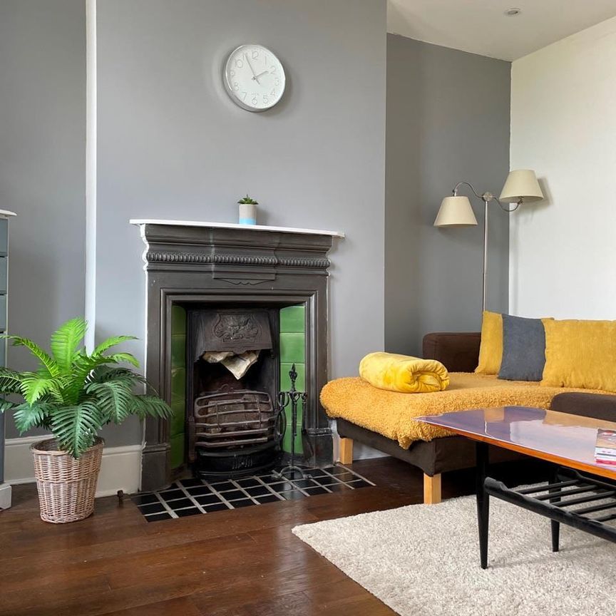 Room in a Shared House, Boundaries Road, SW12 - Photo 1