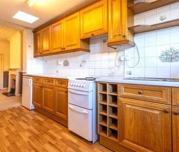 2 bedroom terraced house to rent - Photo 1