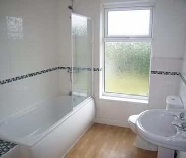 1 bedroom end of terrace house to rent - Photo 2