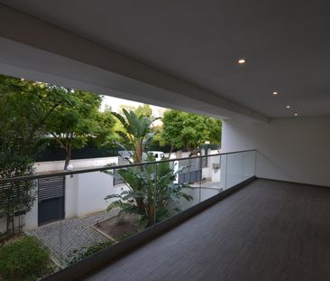 Moradia isolada T4+1 para arrendamento no Alto da Barra em Oeiras - Photo 3