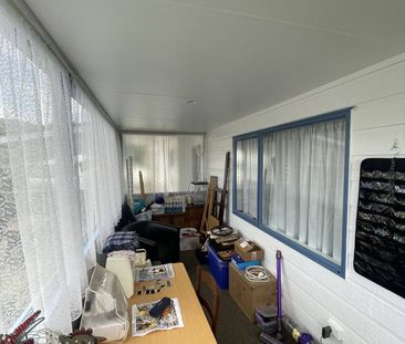 8 Pickett Place, Waihi - Photo 2