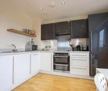 1 bedroom flat to rent - Photo 2