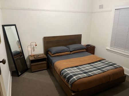 Elizabeth Bay - Photo 5