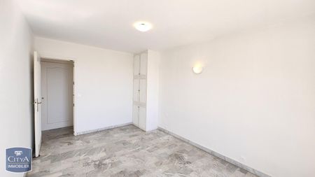 Location Appartement 5 pièces 93m² ROQUEBRUNE CAP MARTIN 06190 - Photo 4