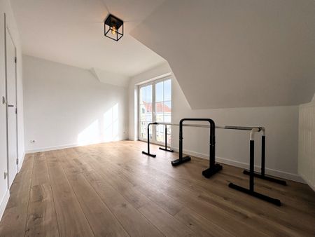 Ruim appartement met 2 slaapkamers en garage - Foto 3