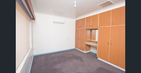 Charming 3-Bedroom Family Home in Prime East Griffith Location - Photo 4