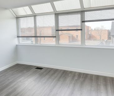 For Lease - 17 Keewatin Avenue, Toronto, Ontario - Photo 3