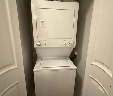 For Lease - 16 Harbour Street Unit# 3701, Toronto, Ontario - Photo 3