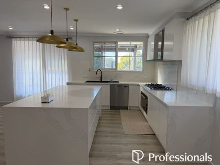 Beautiful Family Residence - Photo 4