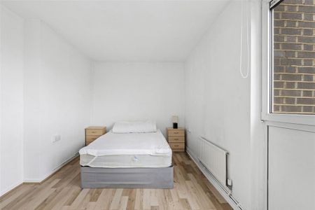 4 bedroom flat to rent - Photo 4
