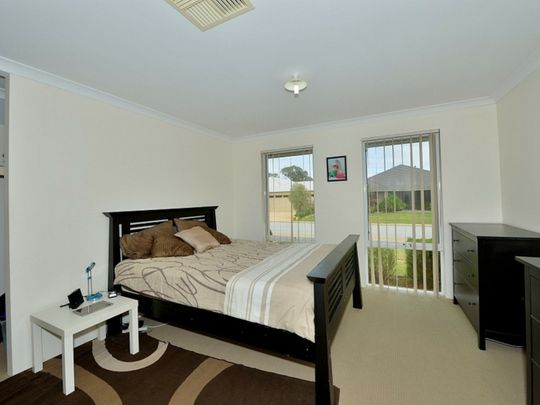 Spacious Family Home with Large Entertaining Area - Photo 1