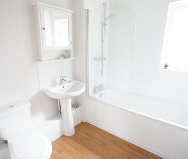 2 Bedroom House To Let - Photo 3