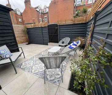 1 bedroom house of multiple occupation to rent - Photo 6