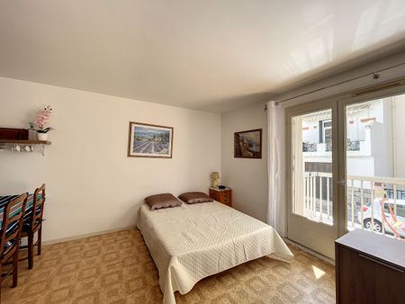 Location Appartement 1 pièce 34m² - Photo 2