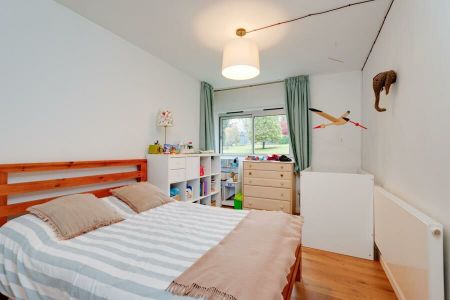 2 Bedroom Flat To Let - Photo 2