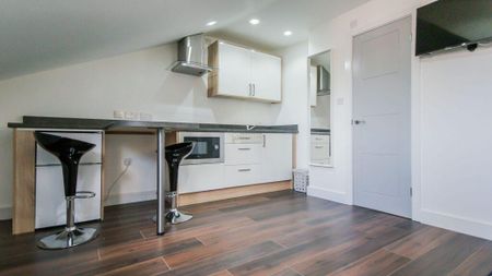 Studio to rent - Photo 4