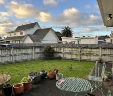 75 Dixon Avenue, Hawera, South Taranaki, Taranaki 4610 - Photo 1
