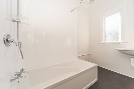 2-Bedroom Home Near Wellington Airport - Photo 4