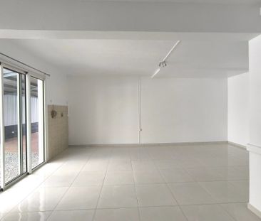 Appartement T4 – 90m²- LE TAMPON - Photo 3