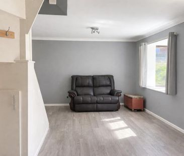 2 bedroom semi-detached house to rent - Photo 2