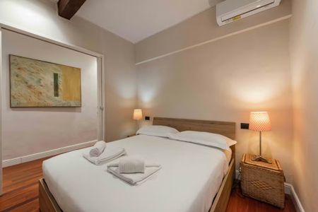 Via dei Leoni, Florence, Tuscany 50122 - Photo 2