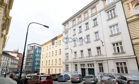 Pronájem zařízeného bytu 1+kk, 31 m - Fotografie 2