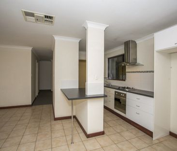Walk to Curtin University! - Spacious 5x2 in Prime Location! - Photo 6