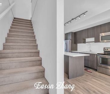 15152 91 Avenue town house — Surrey, BC (4-Bedroom) - 4 Bedroom - Photo 2