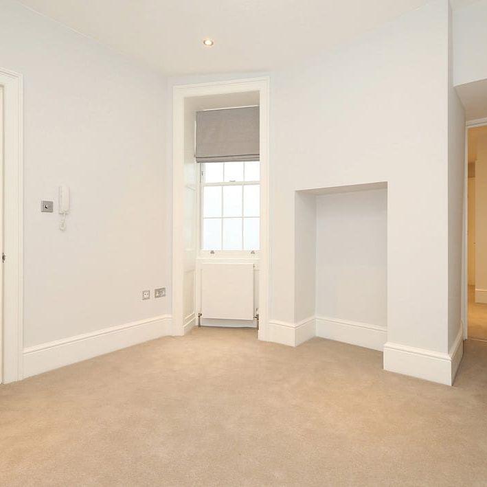Extremely spacious one bedroom apartment with the rare benefit of a large, private patio superbly located for the shops and restaurants of Marylebone High Street, and trendy Chiltern Street. - Photo 1