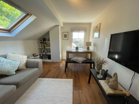 1 Bed Flat, Cintra Park, SE19 - Photo 1