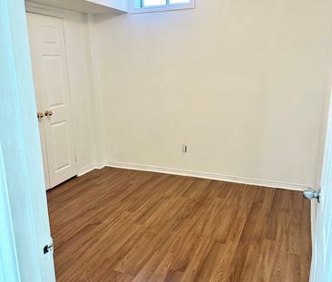 For Lease - 199 Morningview Trail, Toronto, Ontario - Photo 4