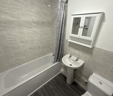 Flat 2 Beechwood Court, Halesowen Road, Cradley Heath - Photo 6