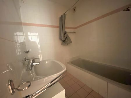 Location Appartement 2 pièces 46m² HEGENHEIM 68220 - Photo 3