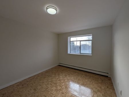 For Lease - 1901 Martin Grove Road Unit# 315, Toronto, Ontario - Photo 5