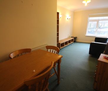 George Court, Newport Road, Roath - Photo 1