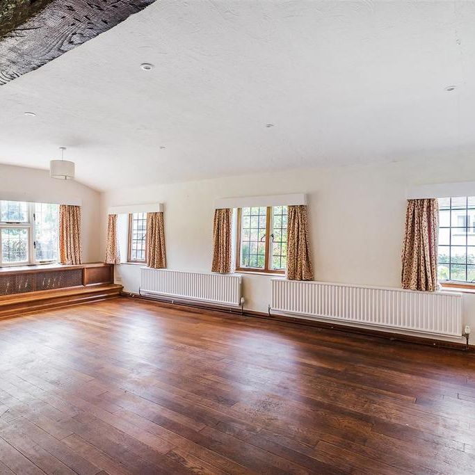 3 bedroom link detached house to rent - Photo 1