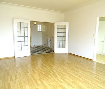 Appartement te huur - Photo 1