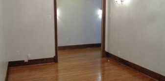 Spacious 3 bedroom apartment in Cote-des-Neiges available now! - Photo 2