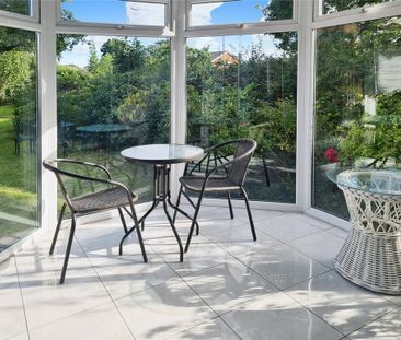 4 bedroom detached house to rent - Photo 1