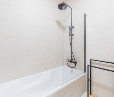 APARTAMENTO T1 - SÃO JOÃO DO ESTORIL | VISTA FRONTAL DE MAR - Photo 4