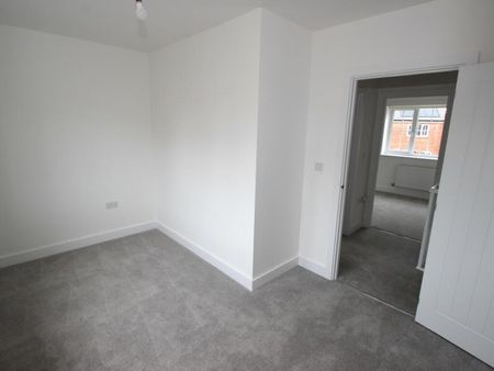 Two Bedroom, Herrold Road, The Pioneers - Photo 4