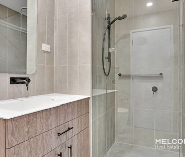 RESORT-INSPIRED LIVING ONE-BEDROOM - UNFURNISHED - Photo 5