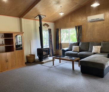 362 Mutiny Road, Havelock North - Photo 1