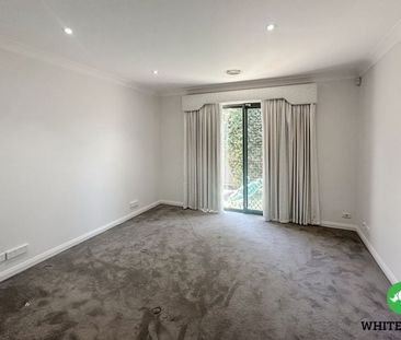 48B Kalgoorlie Crescent, Fisher - Photo 4