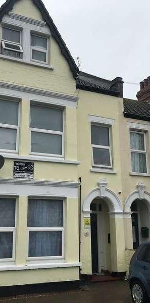 Ellis Road, Clacton, CO15 - Photo 1