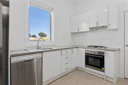 3 Norfolk Street, North Bendigo - Photo 2