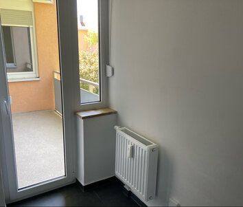 Schöne Vierzimmerwohnung im 2. OG mit Balkon! - Foto 1