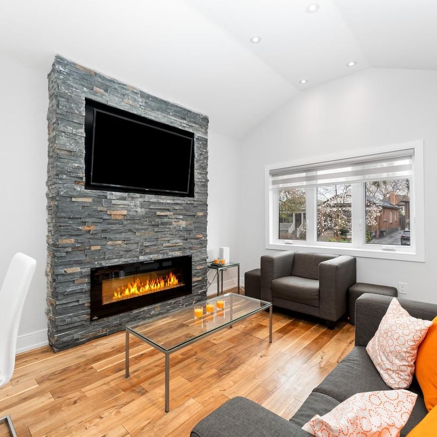 For Lease - 414 Northcliffe Boulevard Unit# MAIN, Toronto, Ontario - Photo 1